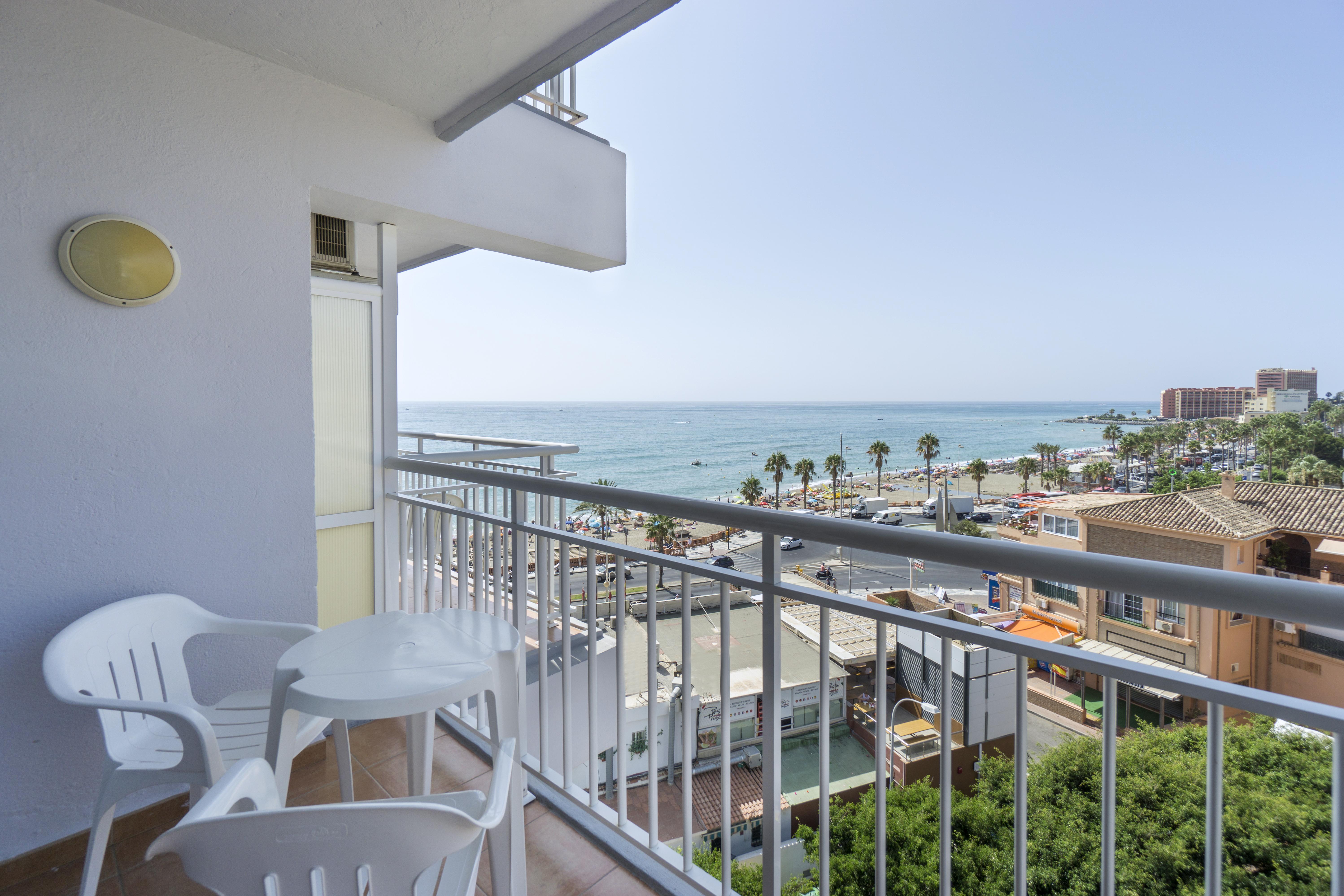 Medplaya Hotel Balmoral Benalmadena Bagian luar foto