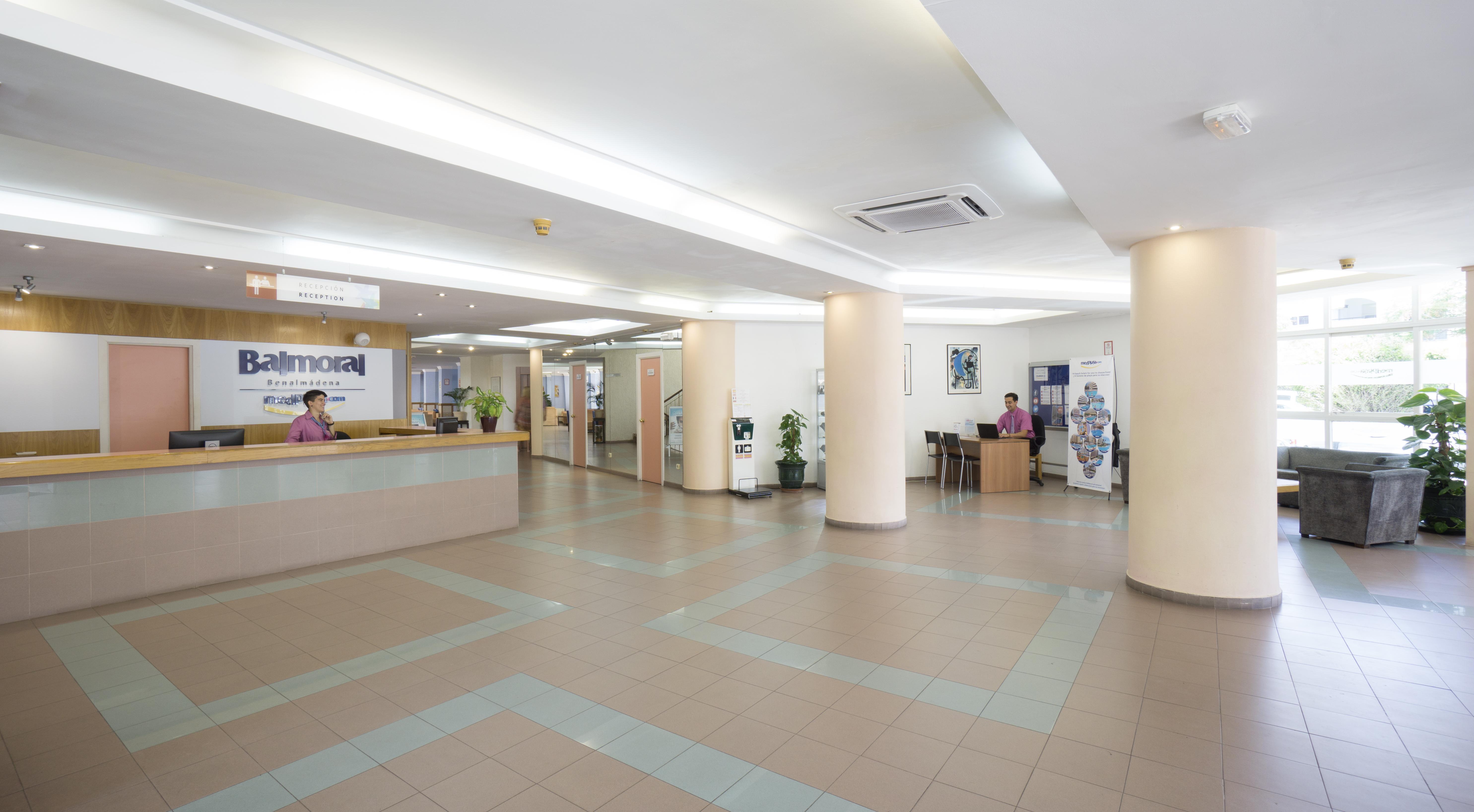 Medplaya Hotel Balmoral Benalmadena Bagian luar foto