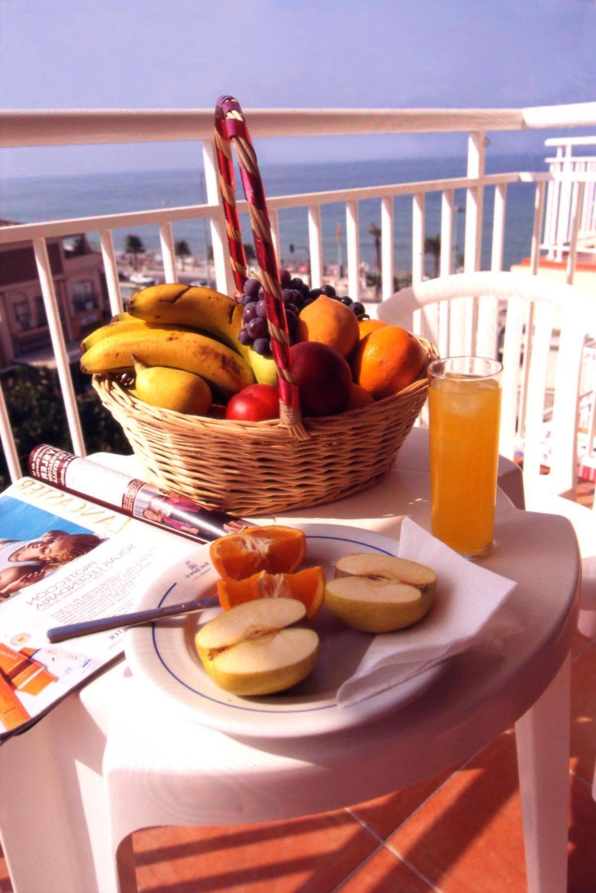 Medplaya Hotel Balmoral Benalmadena Bagian luar foto